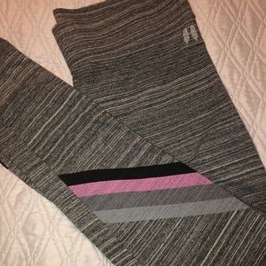 NWOT heather grey VS leggings